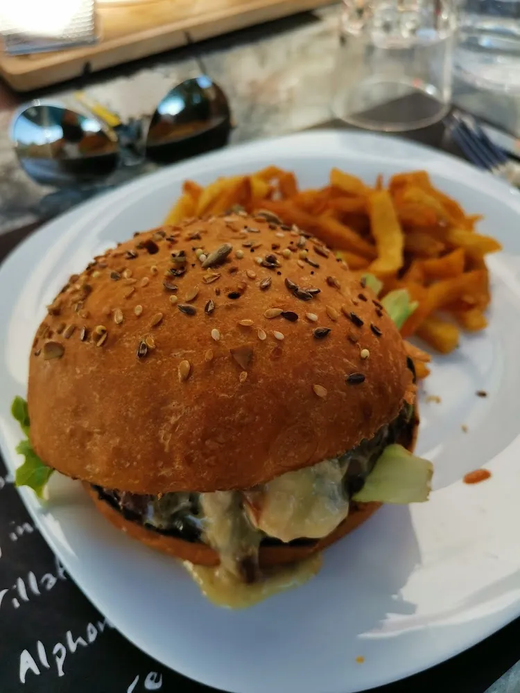 Burger À L'epoisse Frites Maison